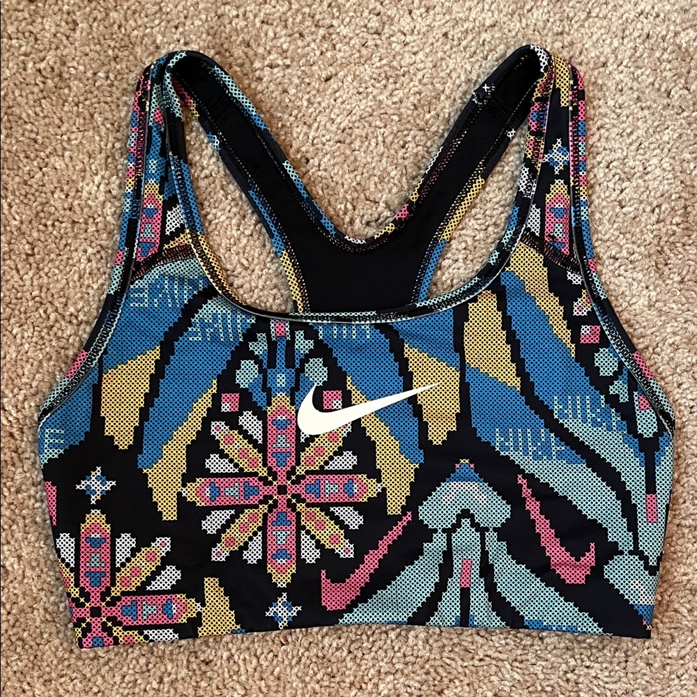 Nike cross stitch Racer Back Sports Bra - Picture 2 of 4